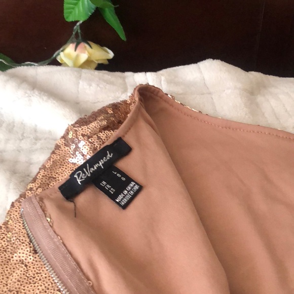 Shiny rose gold glitter sweater. - Picture 4 of 5